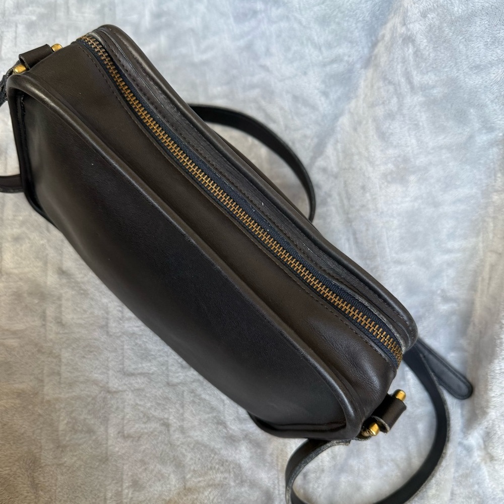 Coach Swingpack Crossbody Style 9974 in Signature Leather Black - Picture 4 of 13